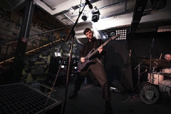 03-The-Gloom-in-the-Corner-12